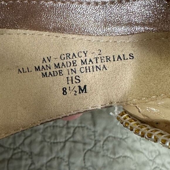 Adrienne Vittadini Women Brown Heels 8 1/2 M A635 - Picture 6 of 6